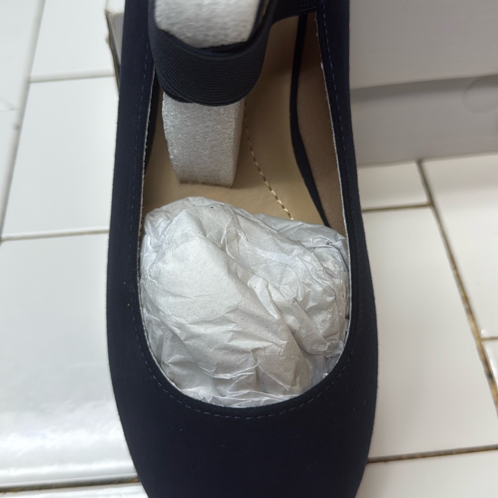 Dreamgirl Black Women's Flats